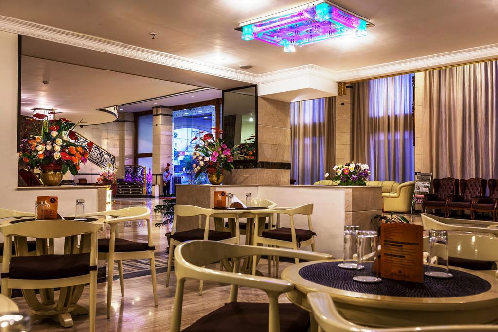 Hotel Le Royal Park Puducherry Zewnętrze zdjęcie